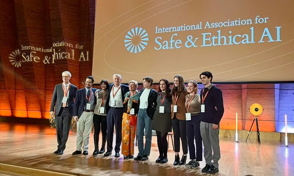 SuperIntelligence tweet media