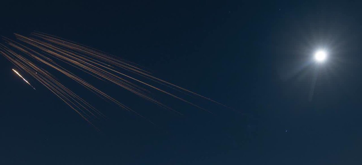 Just wow, the IRGC is using cluster bombs!!!