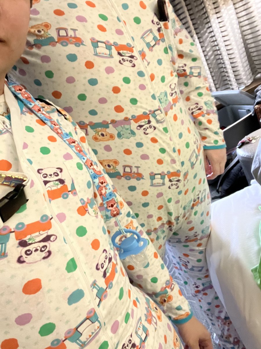 diaperguy175's tweet photo. Matching Capcon day 2 fits so far https://t.co/KT7CixtkRW