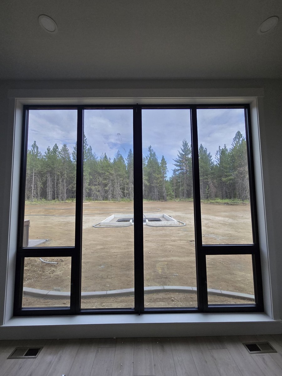 S_Sunscreen's tweet image. LLumar DR05 rejects 83% of solar heat, 94% glare, 99% UV block &amp;amp; insulates in winter! We back our install and materials with a lifetime warranty! Call to learn more at 509-328-4015!
 #FamilyOwned #Since1949 #FourGenerations #Llumar #WindowFilm #PaysForItself #EnergyStar