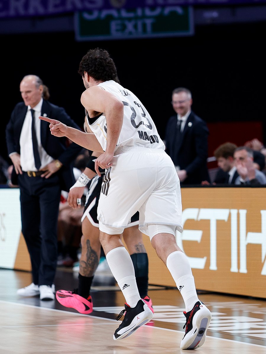 Real Madrid Basket tweet media