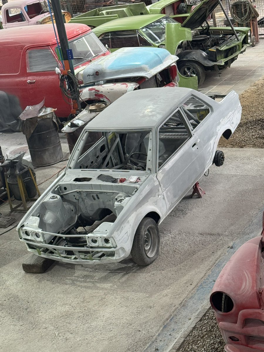 Rent 4 Racing tweet media