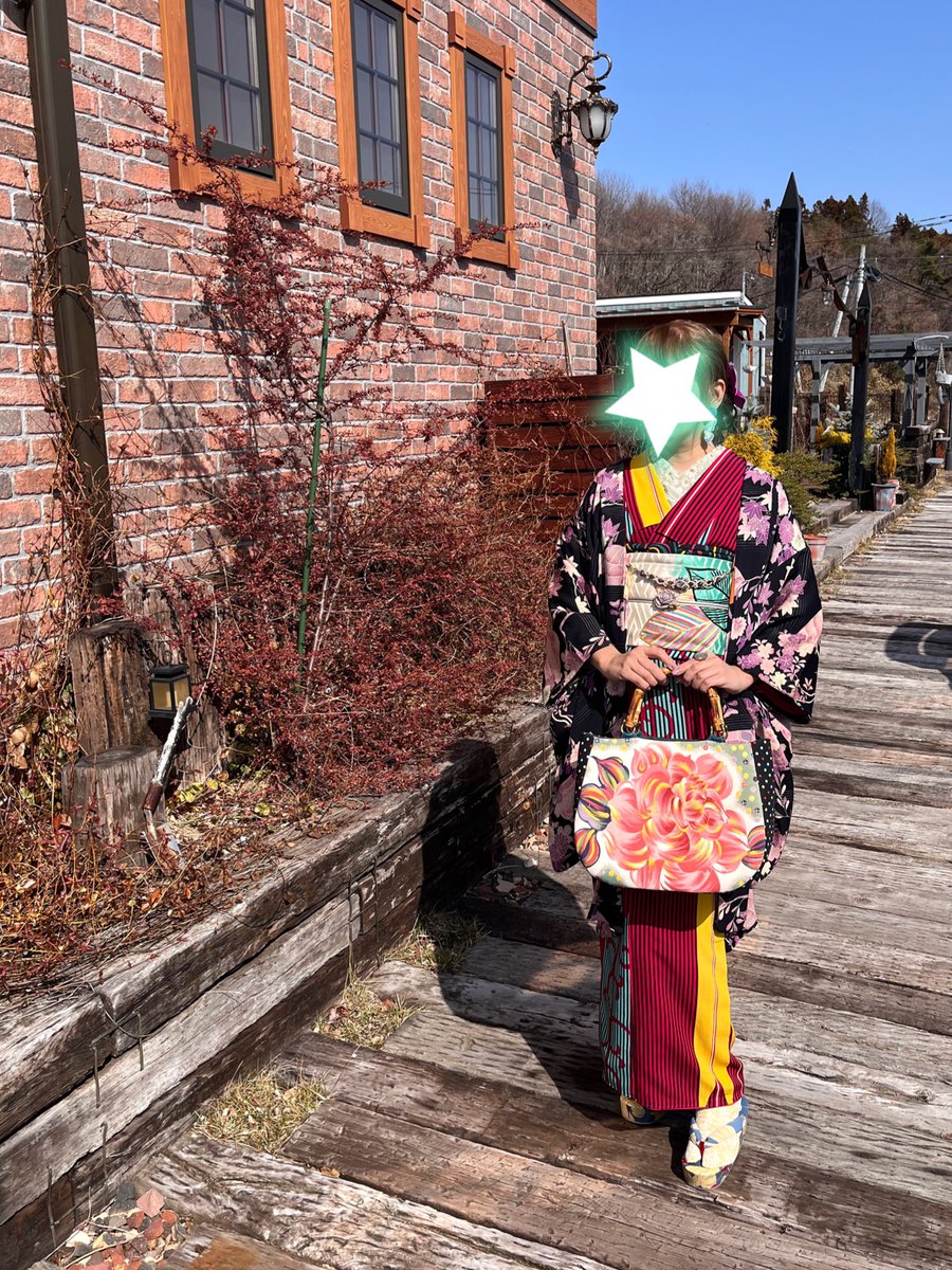 isucchi's tweet image. #着物コーデ
ずっと眠っていた矢羽の着物を引っ張り出して着用🎯

羽織、帯揚げ→#キモノ葉月
帯→#wing
帯留め→#和兎庵
髪飾り→#リルガ
ピアス→#conoco