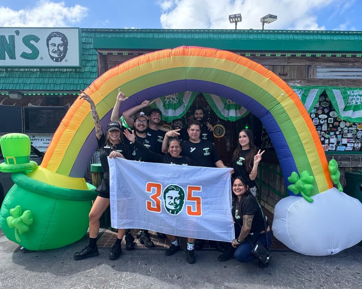 FlanigansFL tweet media