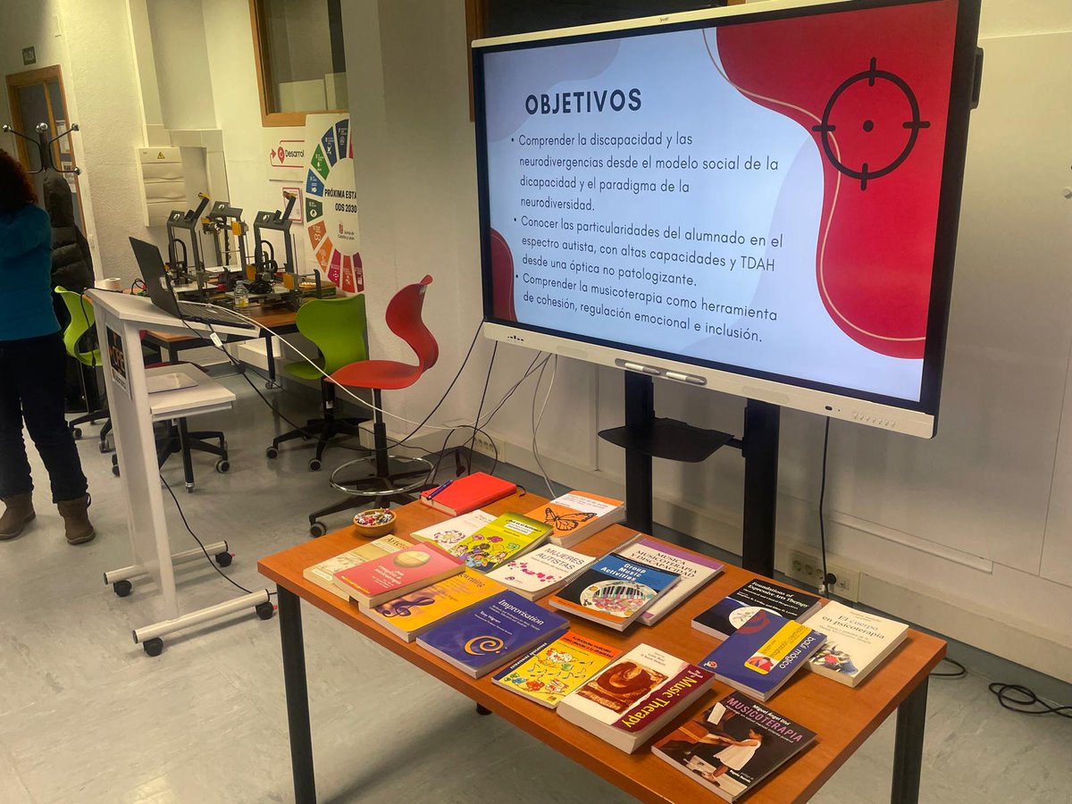 Asesoria de EF y Artística tweet media