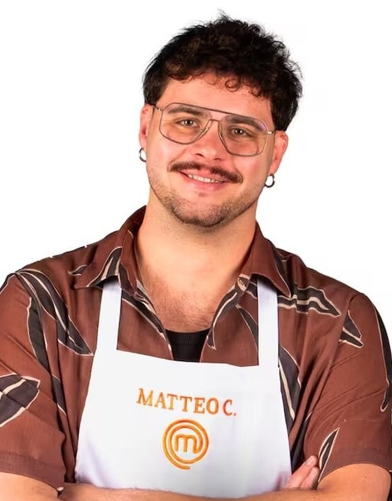 silvisalvietta's tweet photo. due tipi di persone diverse:
"la mia avversaria        "non mi
ha i controcoglioni"     batterà mai"
#MasterChefIt https://t.co/1m5aVFU7Nh
