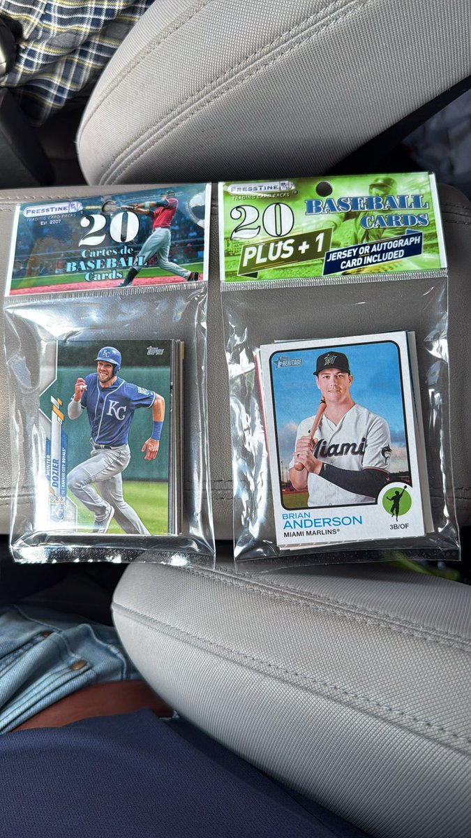 Daniel Hall tweet media