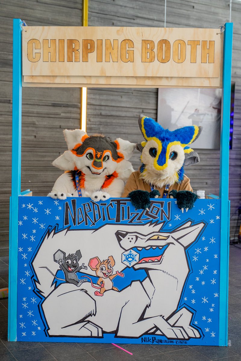 YourLocalAvali tweet media