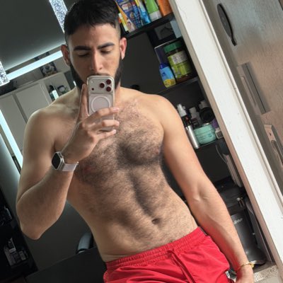 Hans Vomparkert tweet media