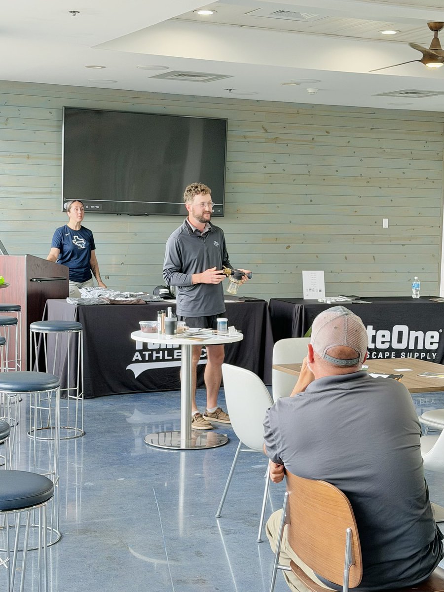 Turface Grounds Crew tweet media