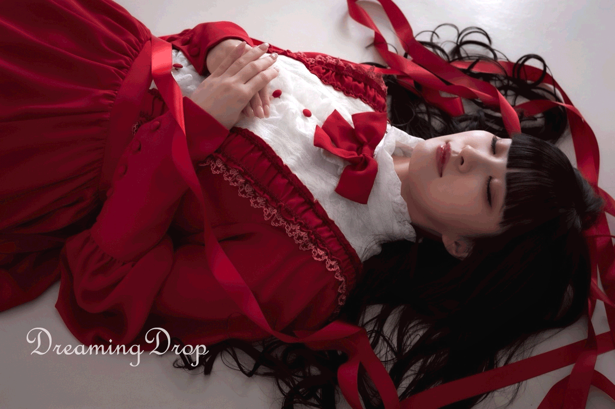 DreamingDrop tweet media