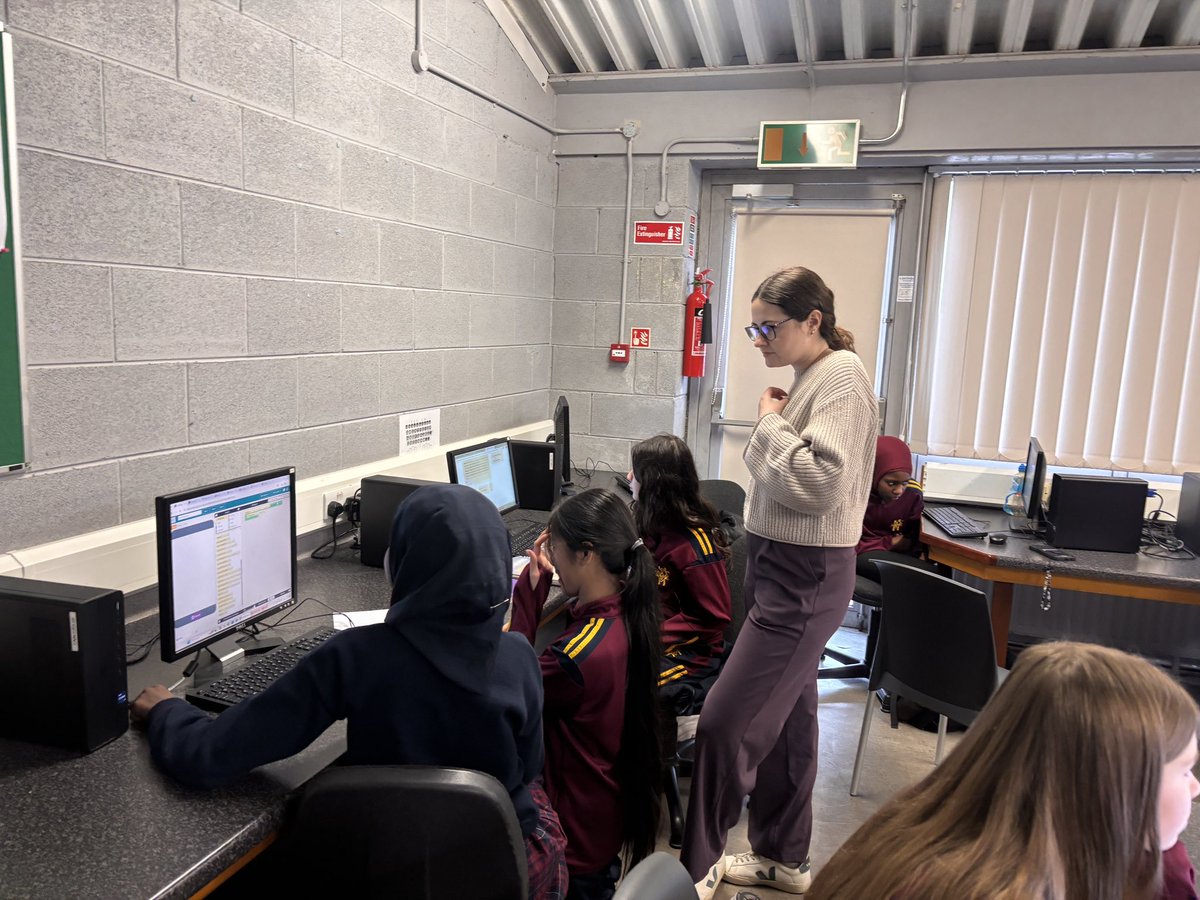 Coláiste Nano Nagle tweet media