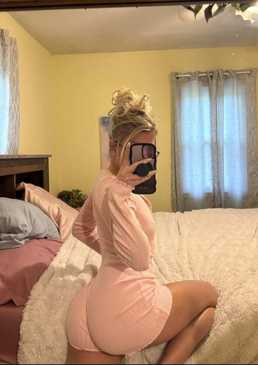 sadieshinigami's tweet photo. I’m pretty in pink 🎀 https://t.co/wI7wbaxhbT
