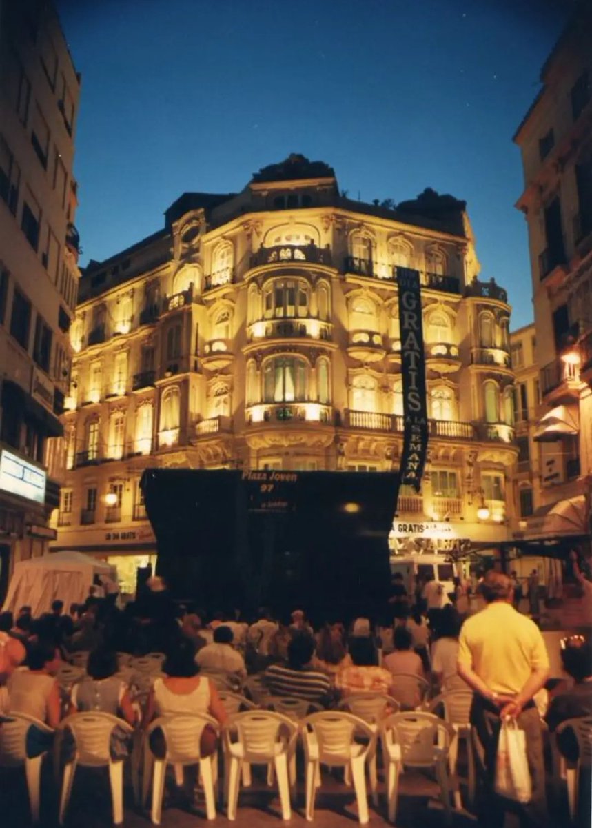 Curiosidades e Historia de Málaga de fernan fdeZ.. tweet media