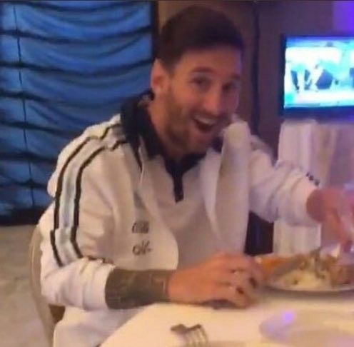 EinarEiki's tweet photo. @ElTrumpista Trump: Hice concha Irán 
Messi: https://t.co/YouSVvtD4C