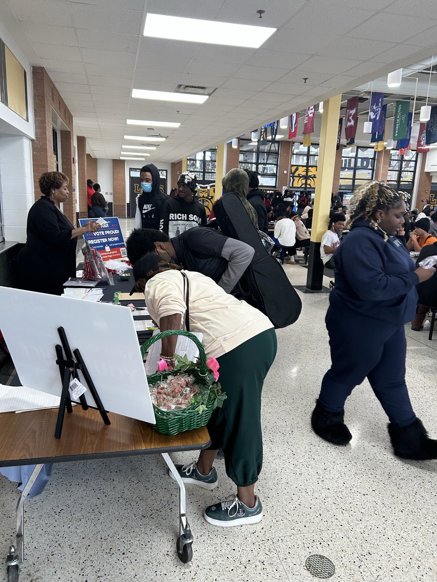 DCSD - High School Area tweet media