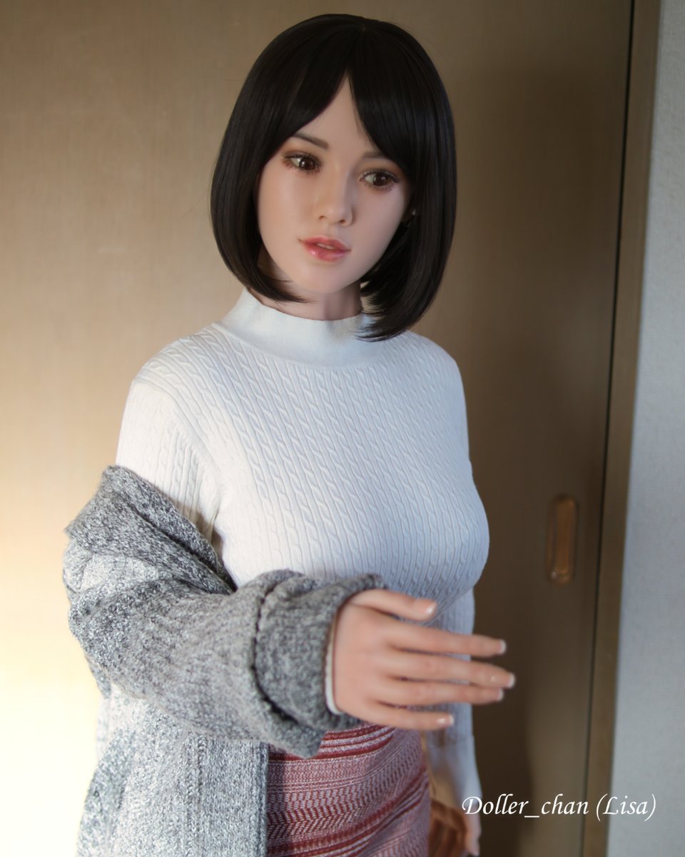 帰宅後の解放感が好き】4/10 上着はできるだけ軽いものを選んでいるん