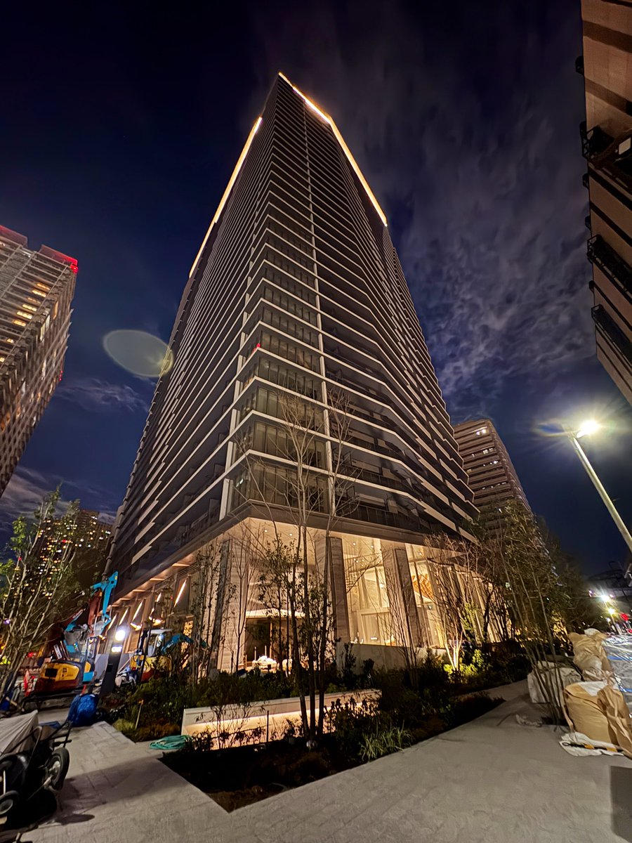 限界サラリーマン tweet media