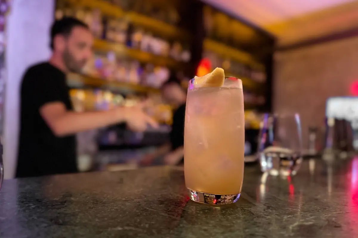 La revolución de los mocktails: una manera sofisticada, rica y saludable de disfrutar sin alcohol pintamagazine.com/gastronomia/la…