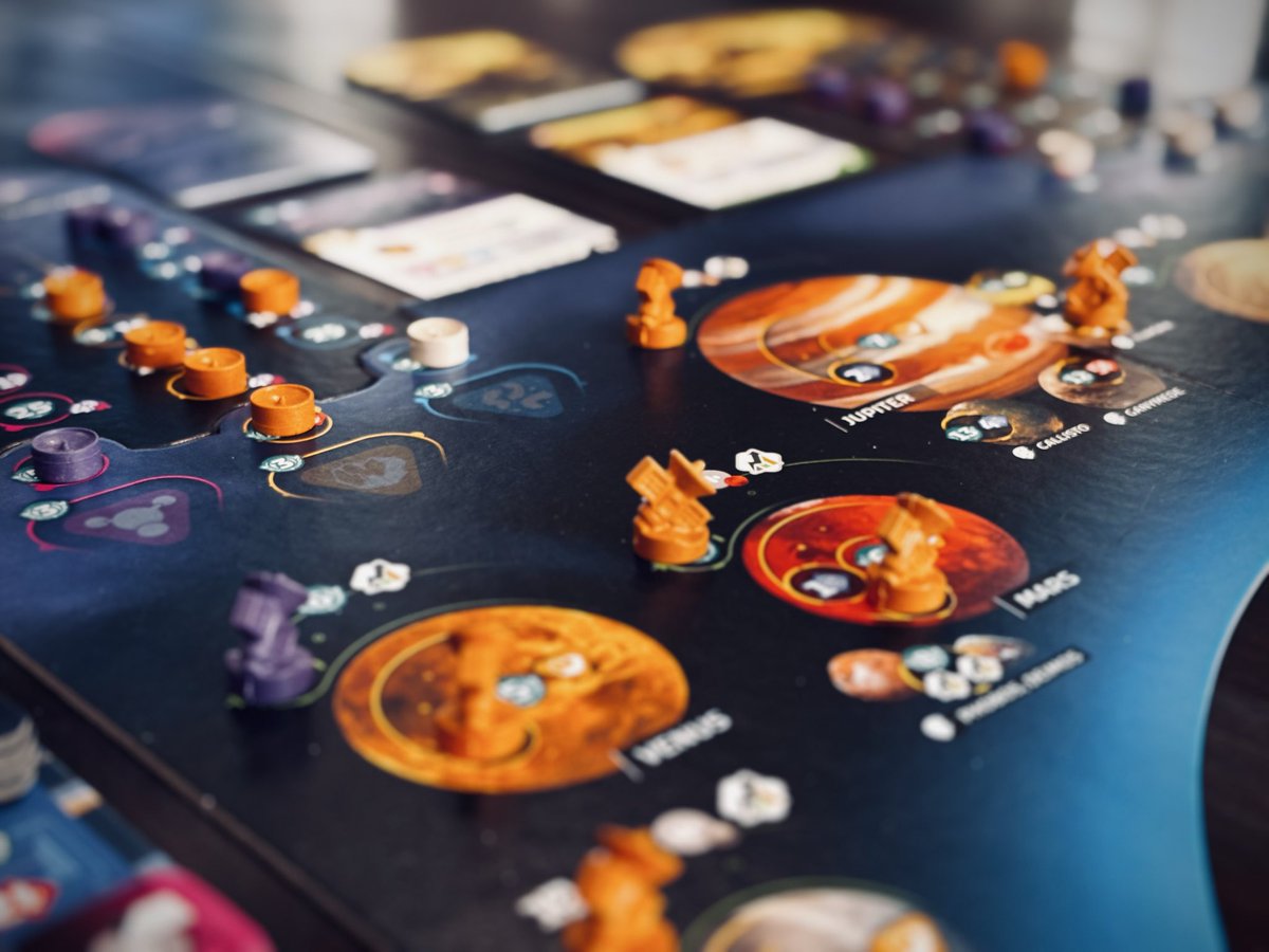 Pipe & Whiskey tweet media