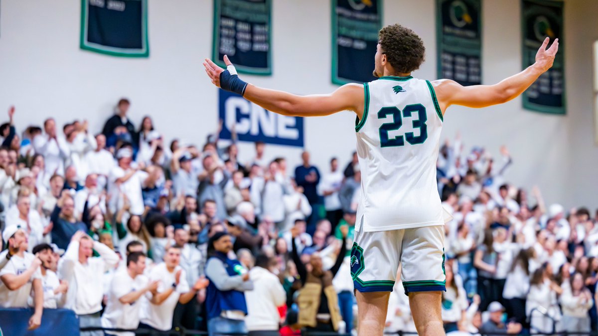 Endicott Athletics tweet media