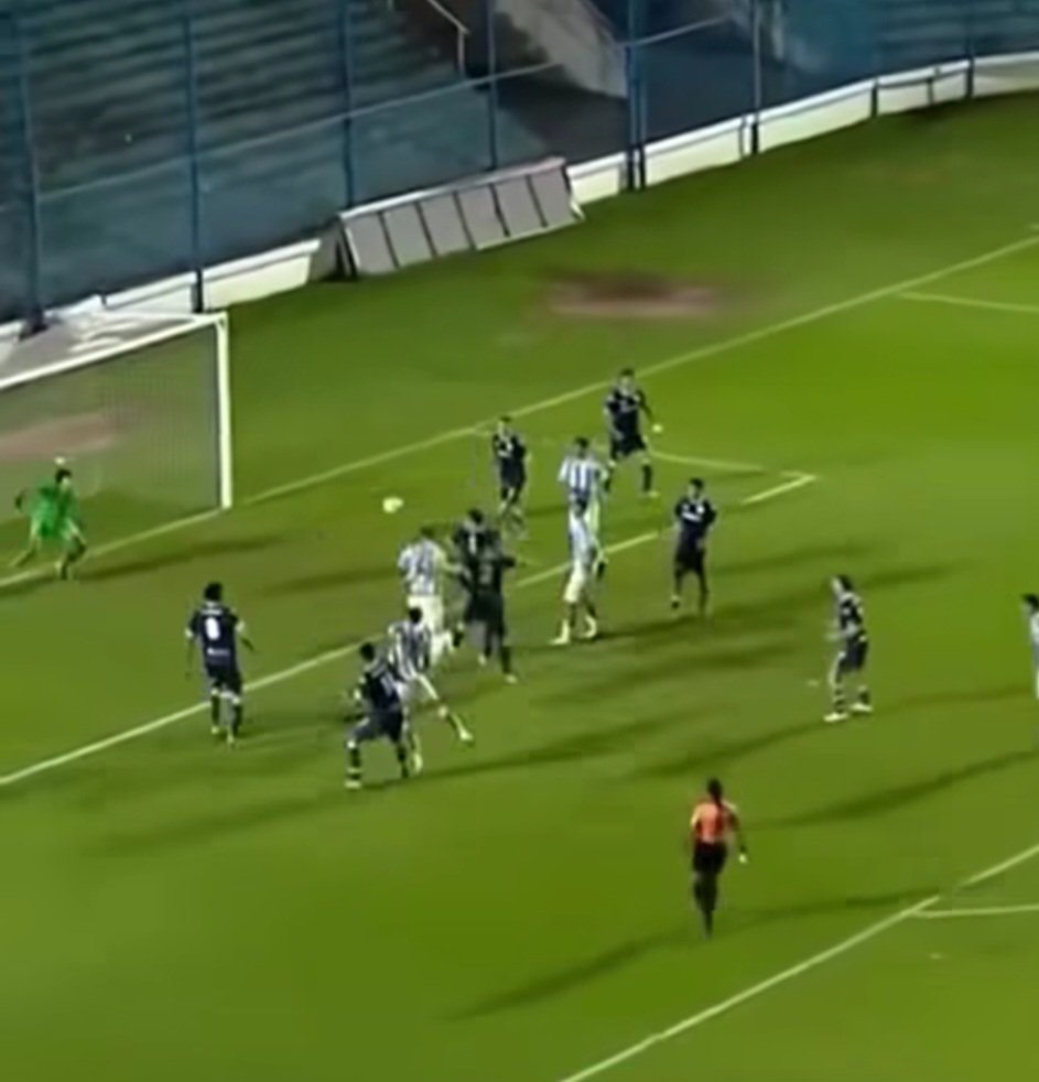 Oskycharrua's tweet image. DT Sebastián Romero
Primer tiempo 1 - 0 ⚽️ Luciano Agüero
🟨 Galo Volpe
Segundo tiempo
15 Bautista Castreje x 4 Samir Meza, 16 Gonzalo Leiva x 7 Felipe Schaare, 17 Santino Aguirre x 8 Alejandro Tello, 18 Leandro Milito x 5 Bautista Pérez y 19 Joan Velázquez x 11 Thiago Taborda