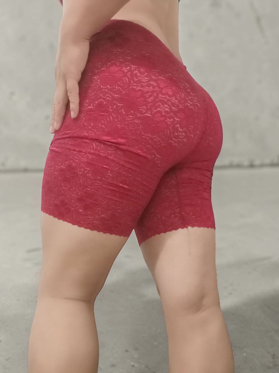 Minou Ninou tweet media