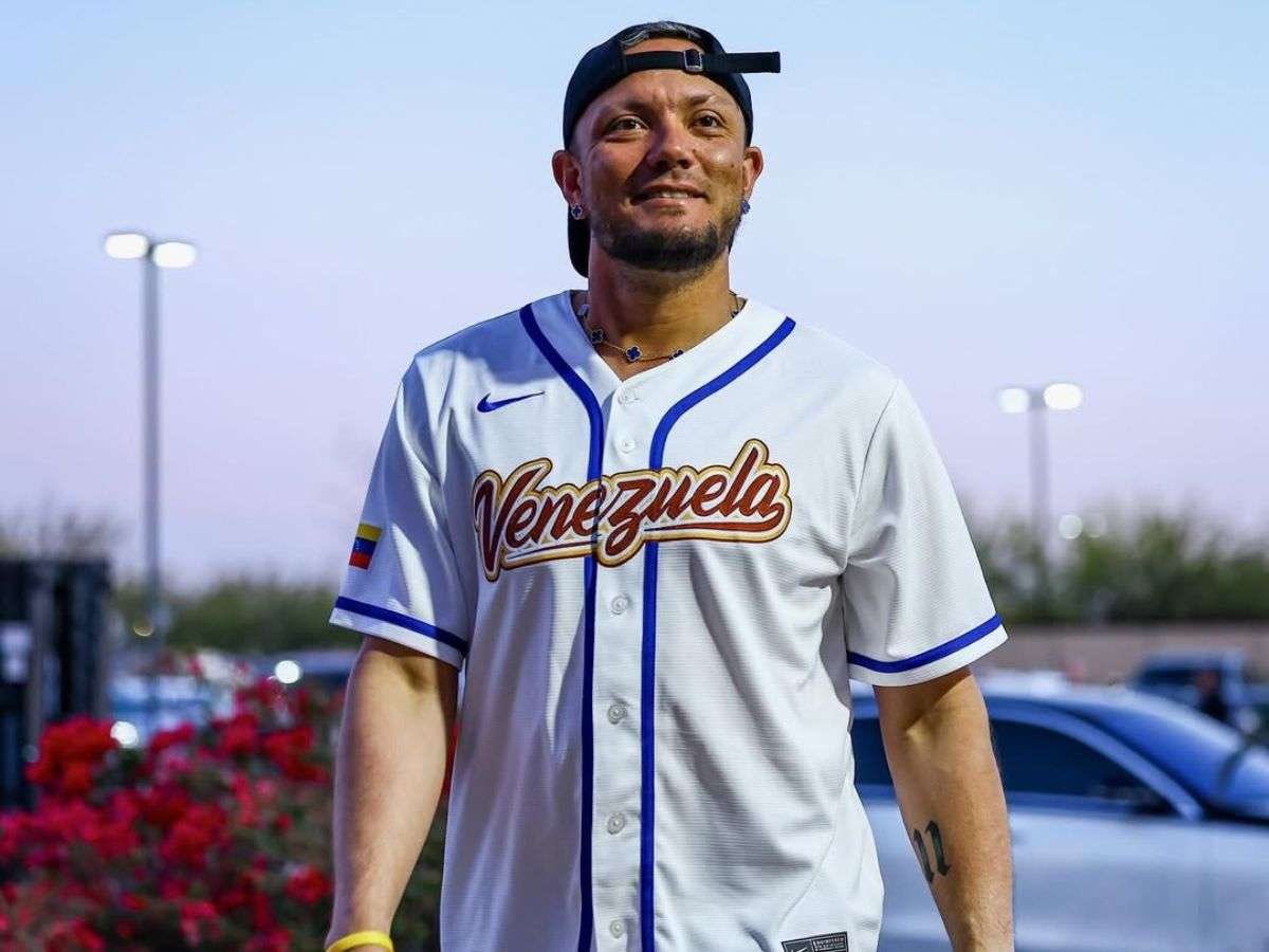 “Traigo el corazón roto y lleno de frustración por no poder representar a Venezuela. Hay algo que ningún seguro me puede quitar y es el amor que tengo por la tierra de donde vengo. Desde hoy soy un fanático más.”
Miguel Rojas. Beisbolista venezolano.
#frasesdeportivas