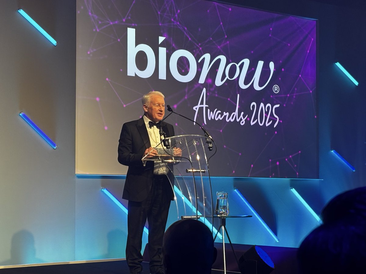 Bionow's tweet photo. Two bonus awards to close the evening with the #Bionow #LifetimeAchievement Award, deservedly won by @boydconsultants CEO Alan Boyd, and the #Bionow Enduring Contribution to UK #LifeSciences Award, given to @AstraZeneca Macclesfield. Huge congrats to both!
#CelebratingSuccess https://t.co/Pare8AUvO3