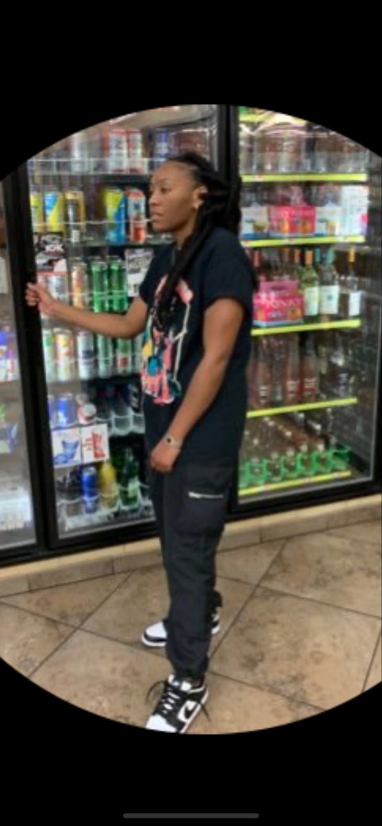SlvtWrld3's tweet photo. @RoyaltyLaHOOKAH @StreetFightsHQ You go do the chivalrous work for them since you want to be a man so bad. How are you a raging feminist when you dress like a man? You’re the true faggot😂 https://t.co/ZyD1K0seIR