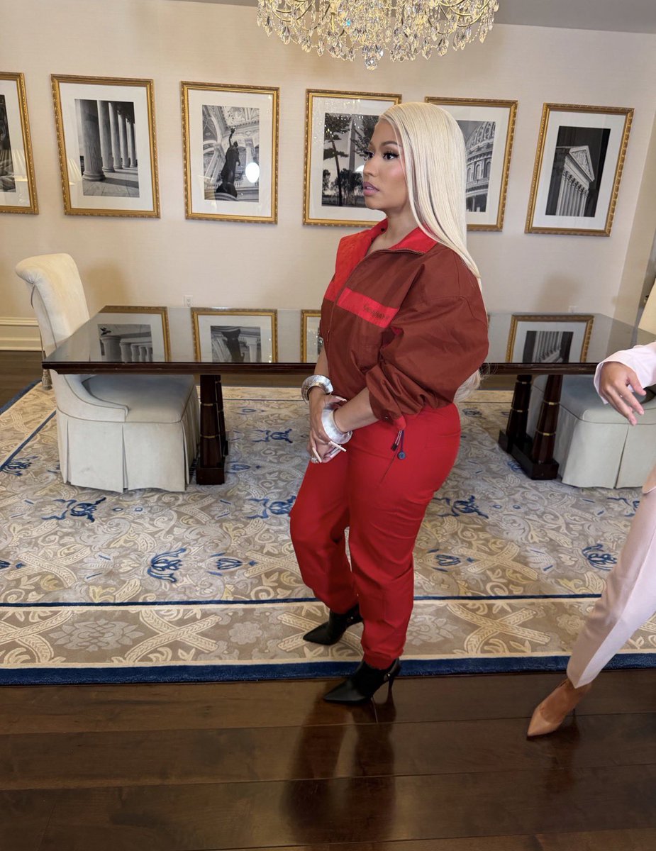 She’s Fishy ➐ tweet media