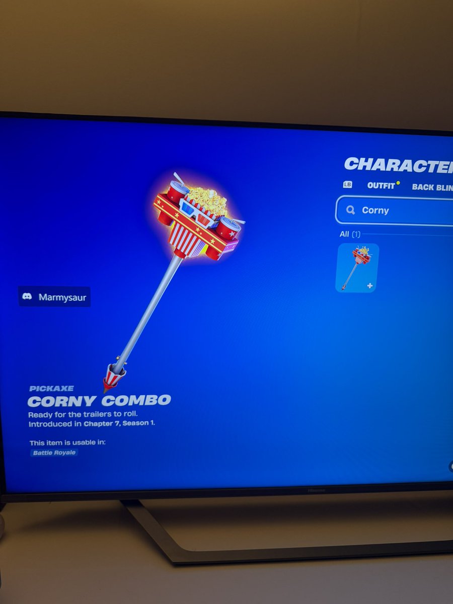 emilygoold_'s tweet photo. @FortniteStatus is the corny combo pickaxe reloaded still obtainable through ranked quests? I’ve hit unreal in reload today and I’ve not been granted the pickaxe.. https://t.co/TsrFsaRBtc