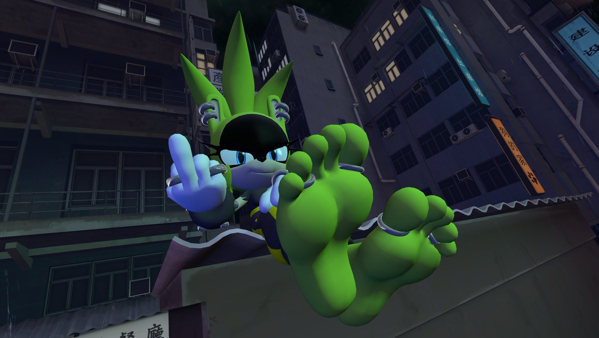 An internaut tweet media