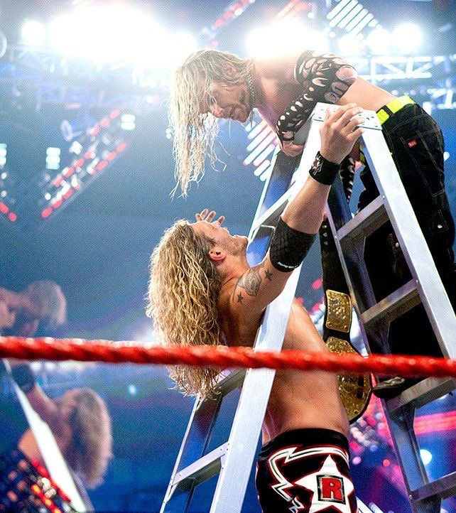 Wrestling Pics That Go Hard tweet media