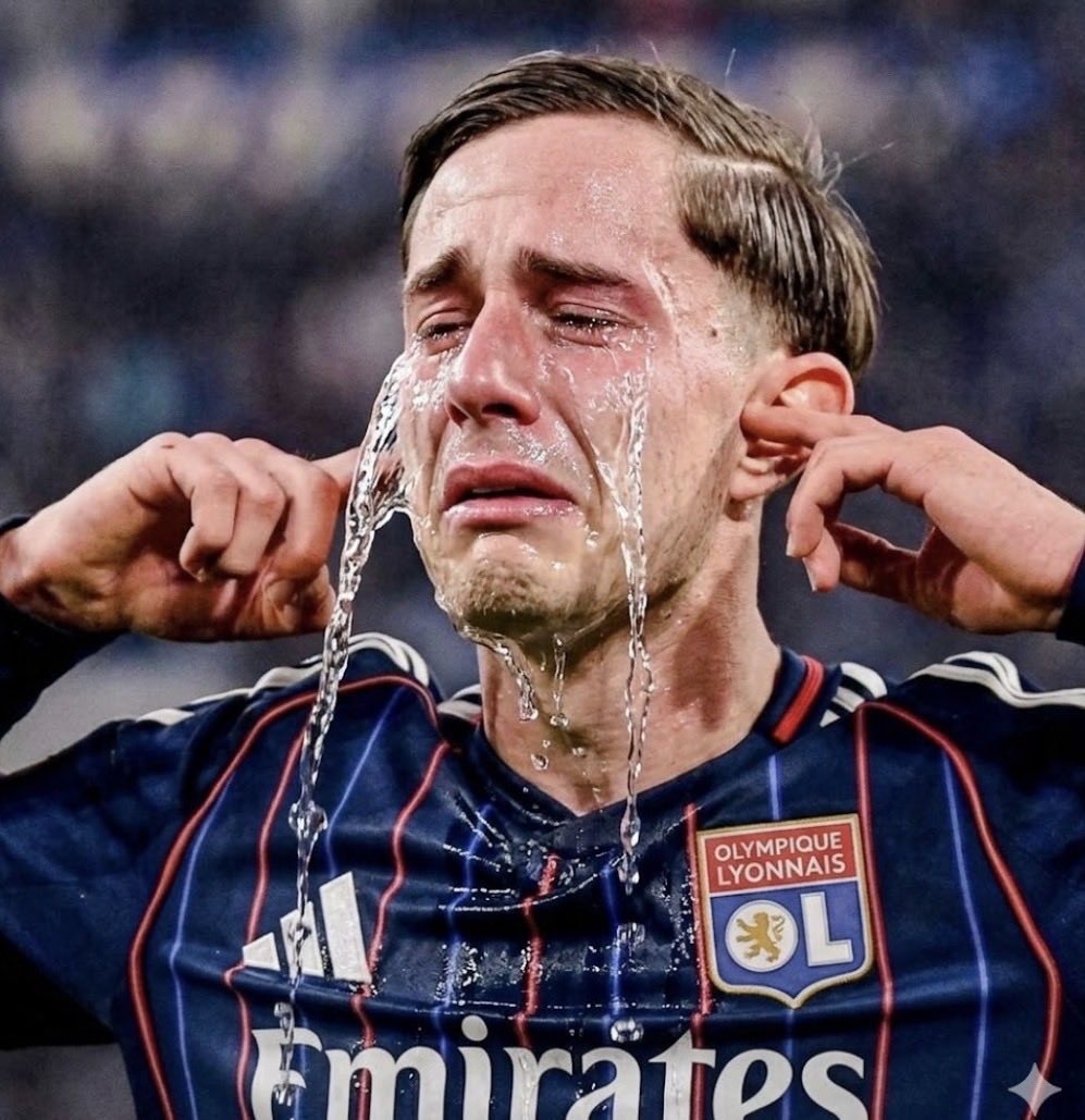 Il se fait climatiser 2 fois en moins d’1 semaine après sa célébration claquée. On est peut être en train d’assister à l’origin story du futur méchant du foot français.