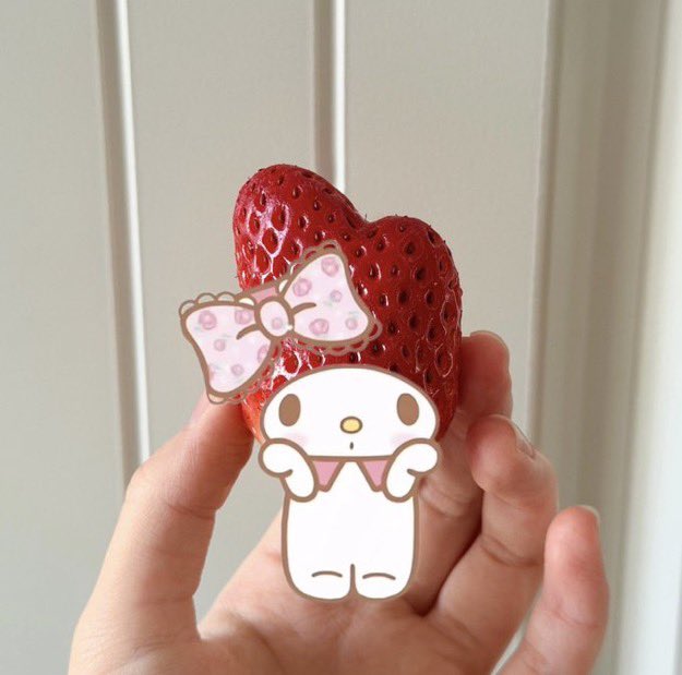 my melody strawberry ˚˖𓍢ִ🍓.
