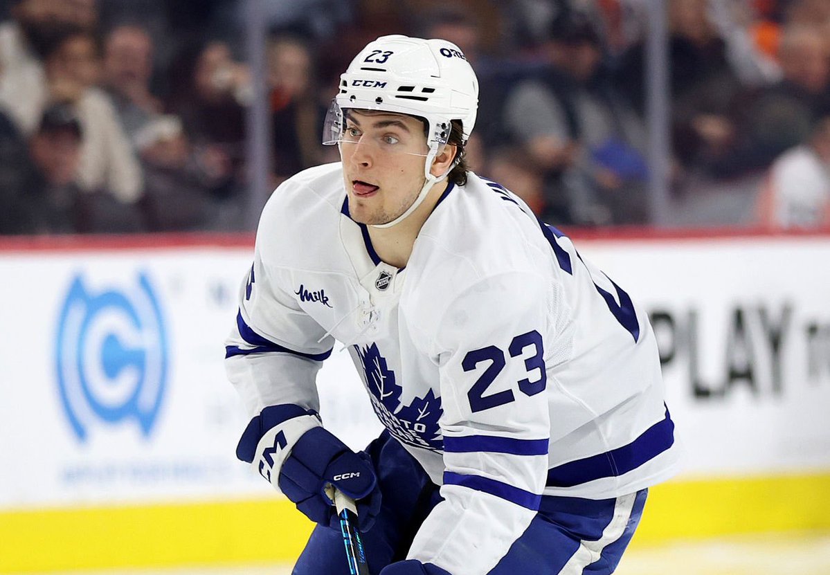 PuckEmpire tweet media