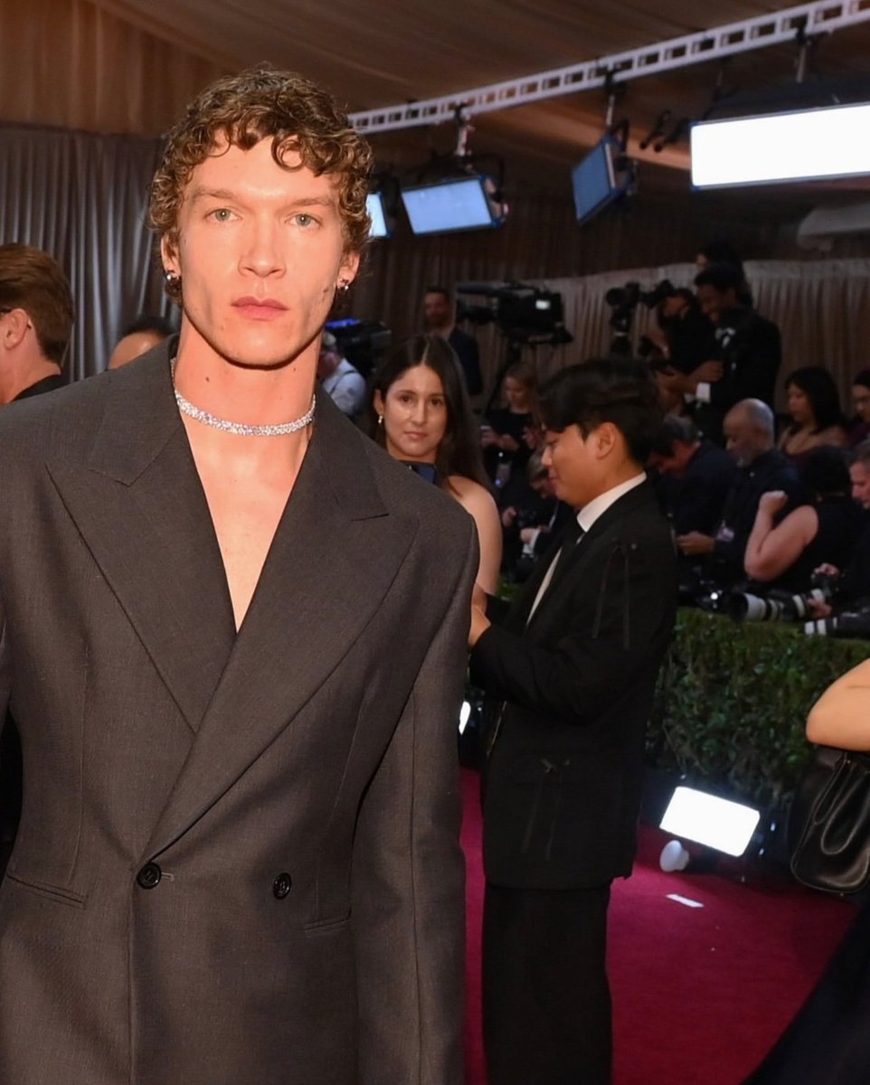 New photo of Connor Storrie at the The Actor Awards.

📲 nicktothez via Instagram