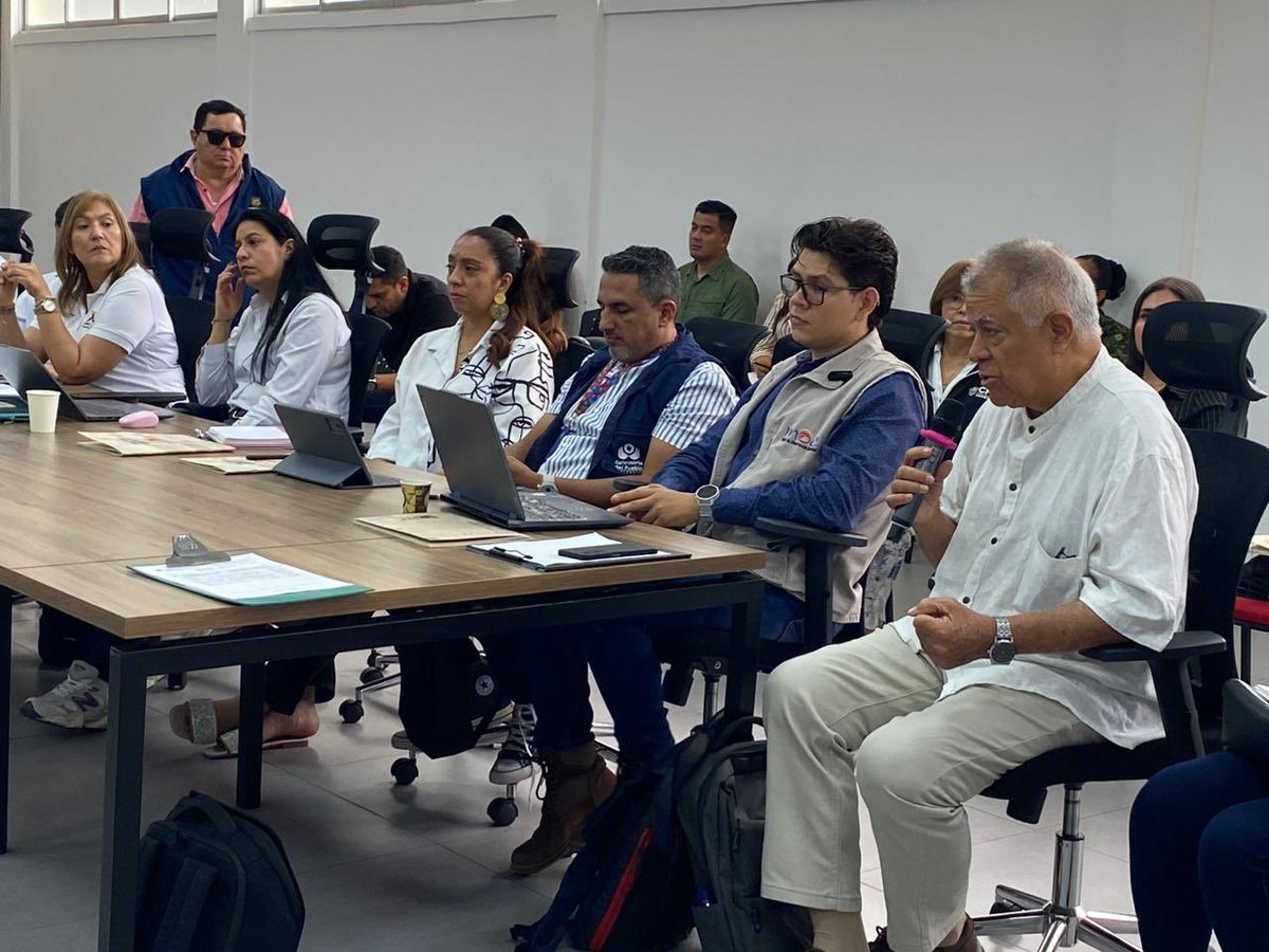 CNE_COLOMBIA's tweet image. #CNEConLasRegiones | En #Tolima, el Tribunal de Garantías y el equipo territorial, expusieron ante la Comisión de Seguimiento Electoral de #Ibagué los avances en inscripción de testigos y el aplicativo para verificar credenciales y reportar en tiempo real los formularios E-14.