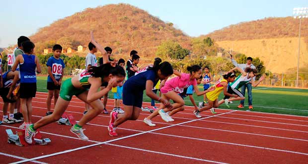 Porque un joven disciplinado en el deporte difícilmente será indiferente ante las injusticias de su entorno. Como bien ha señalado el ingeniero Aquiles Córdova Morán, la formación integral del ser humano es tarea central del pueblo organizado.

#DeporteParaMéxico