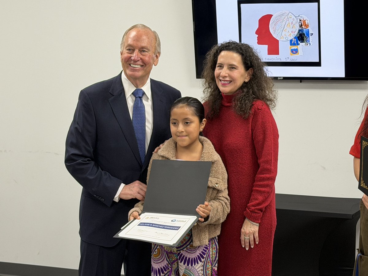 Blanquita B. Valenti Community School tweet media