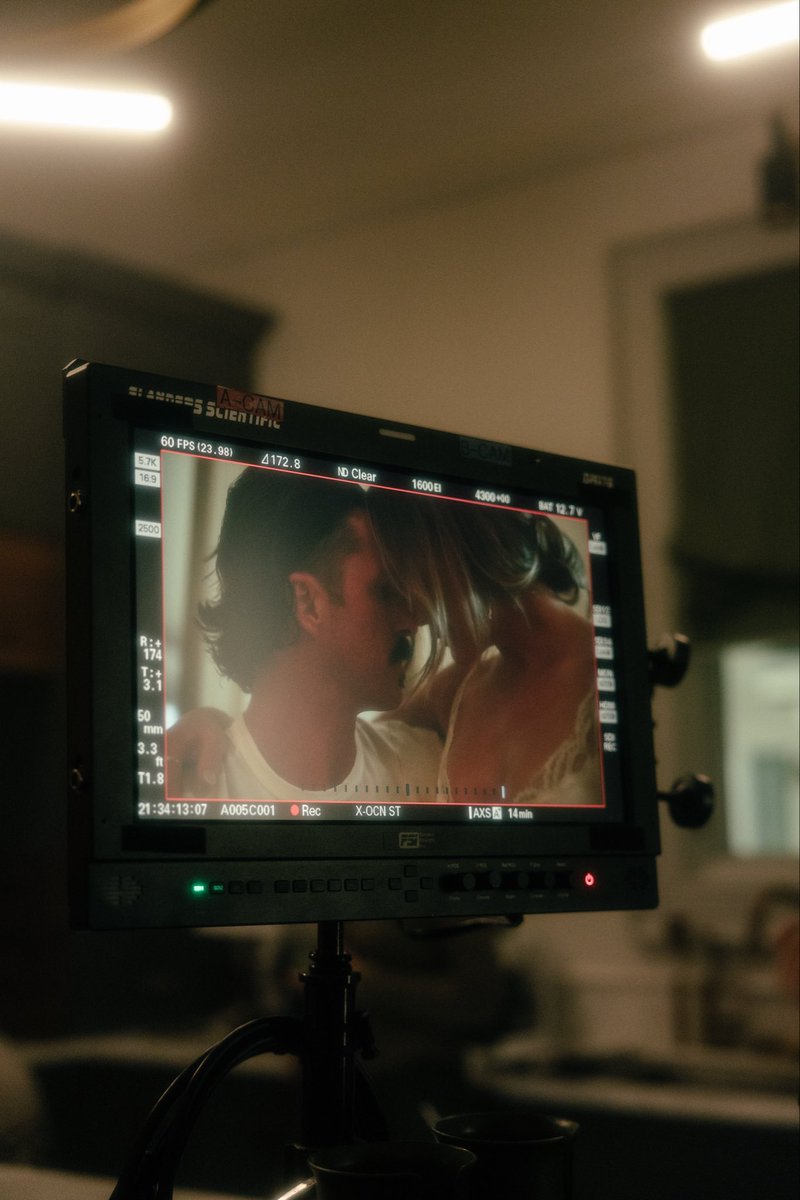 Carly P Connect - FAN ACCOUNT tweet media