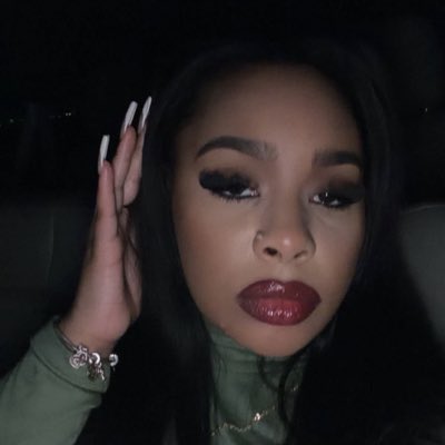 ScammerisBusted's tweet photo. User @KatemcCann75512 is now using OF model Debree’s @therealdebree (NSFW) pics to run a Nigerian romantic scam. Uses DMs to move users to chat apps. Previously used @wyanot photos. Common evasion strategy to switch pics.

#OnlineSafety #ScamBuster #FakeProfiles https://t.co/IsS1P12Bv5