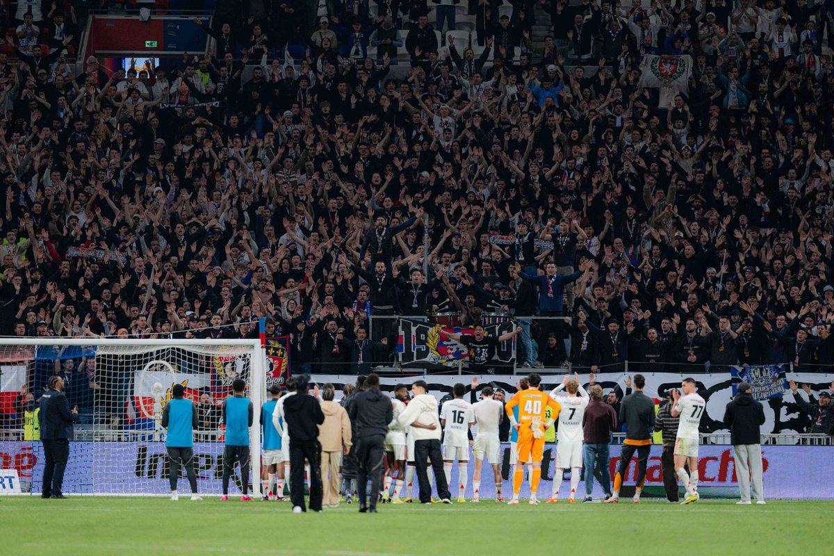 Olympique Lyonnais tweet media