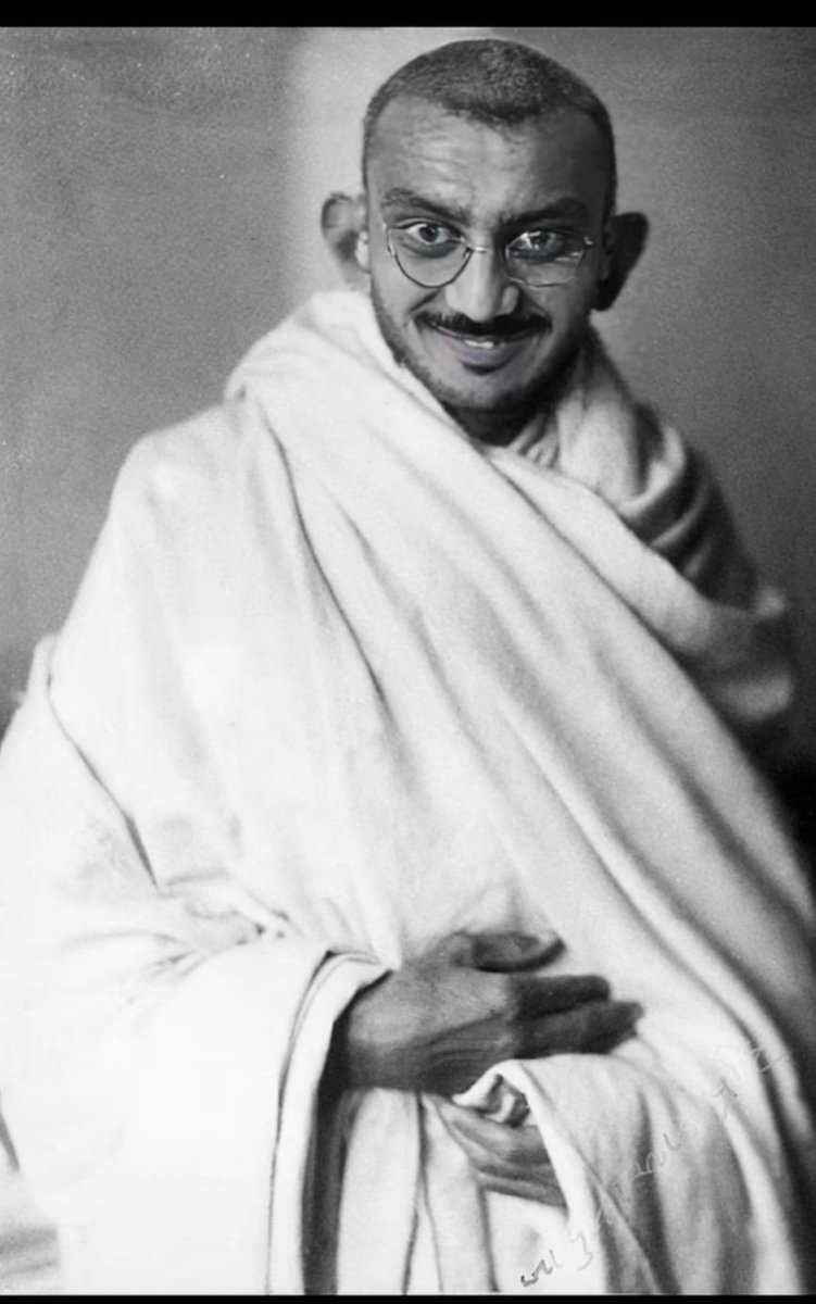 आज फिर बापू ने अंग्रेजों को बाहर कर दिया..