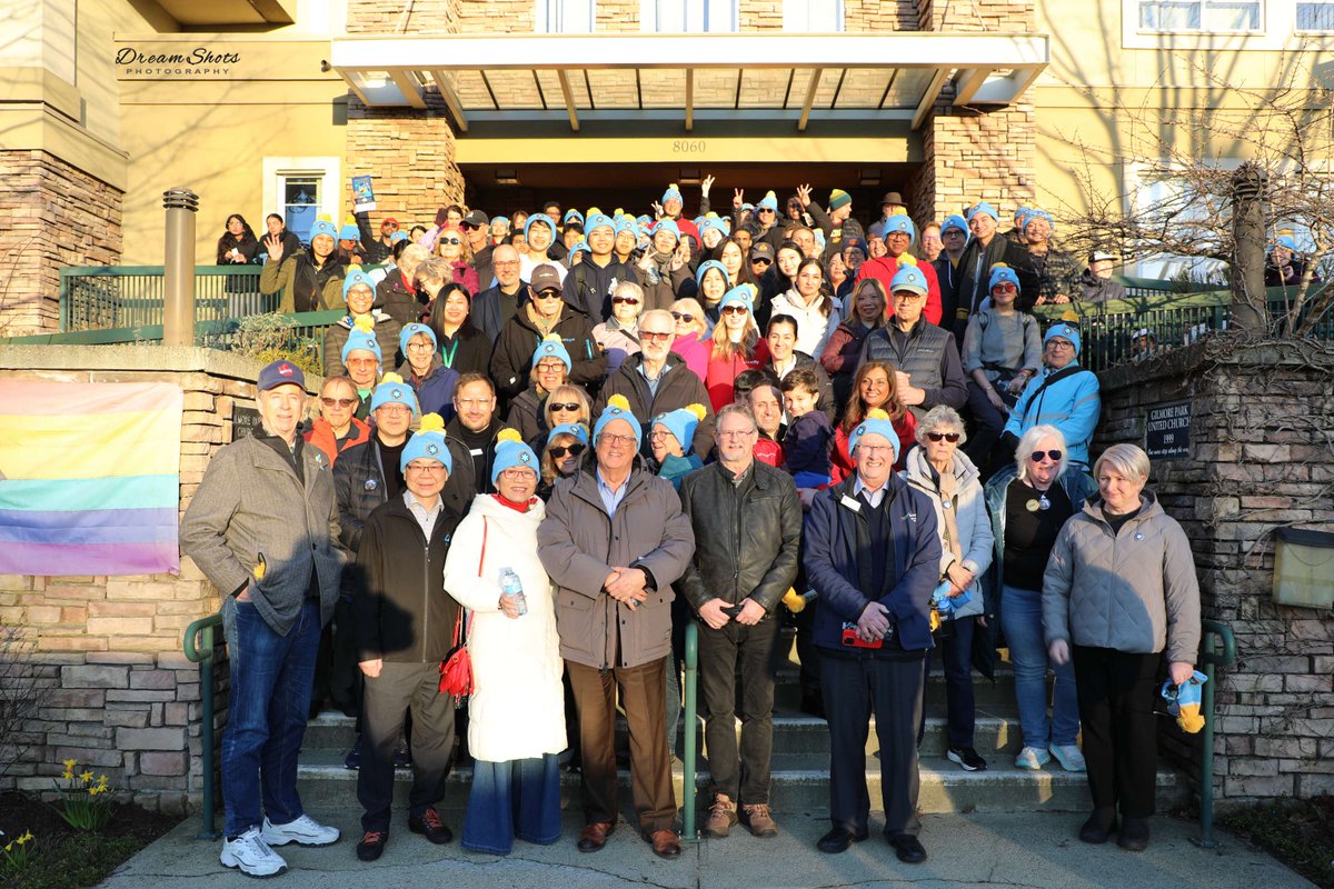 chimoservices's tweet photo. On Feb 28, our community came together for the Coldest Night of the Year walk ❄️💙 140+ walkers and 25+ volunteers made it an incredible evening. Thank you to our community leaders, sponsors, and everyone who walked and supported the event! 🚶‍♀️🚶‍♂️✨
#CNOY2026 #SeeYouNextYear https://t.co/wQrfWQrX5n