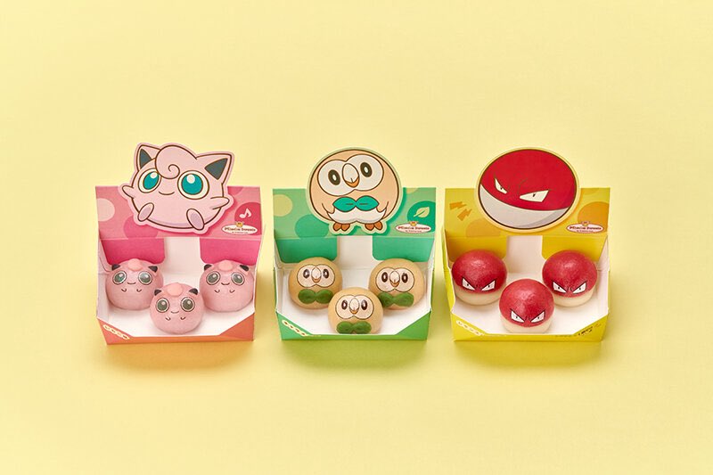 pikachu_pcn's tweet photo. ピカチュウスイーツ
新しい定番メニューに「まるっと ポケもっち」が登場！マホイップソフトクリームの新フレーバーも仲間入り！
https://t.co/B9y6qqHtAO https://t.co/TcFceD2BSJ