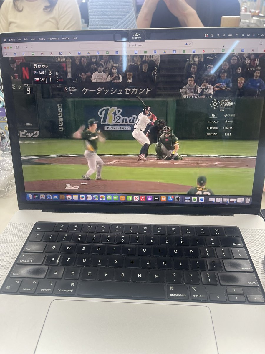biancaesmith12's tweet photo. One of the perks of being a baseball coach in a baseball-crazy country, getting to watch games in the office. #wbc #internationalbaseball https://t.co/IMbgpDZACa