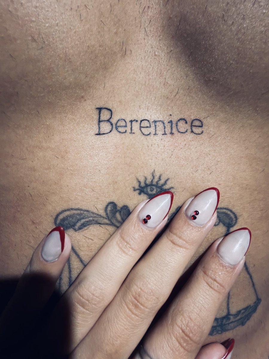 berenice10 tweet media