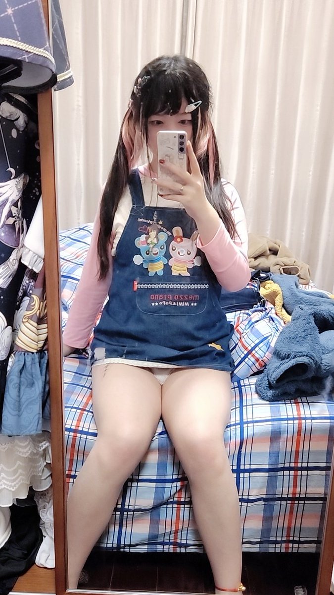 是雪兔兔呀🍓🍥🍧🧁🧋🍮🍨(摸鱼版) tweet media